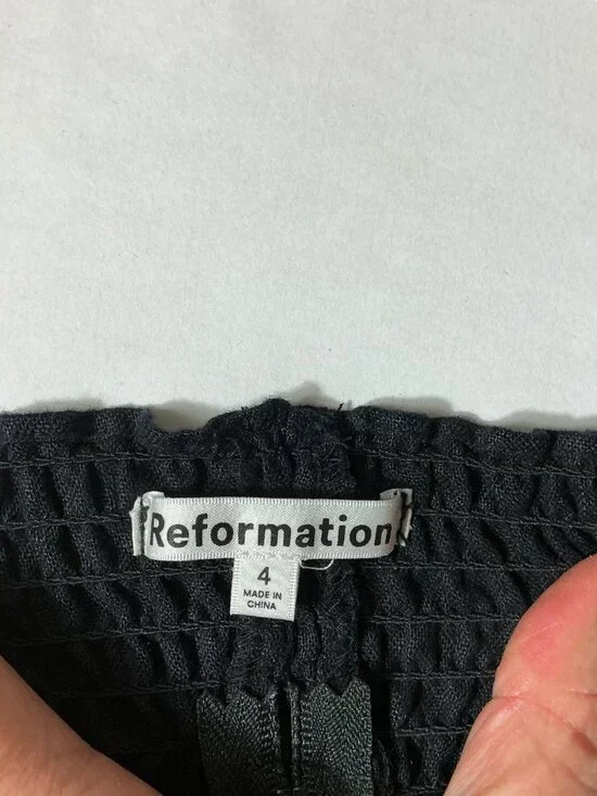 Reformation Arancini Black Linen Puff Sleeve Smocked Back Top 4 - Picture 5 of 7